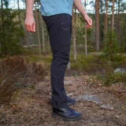 Bergans Of Norway Pantalon Breheimen Softshell - Noir/Charbon Solide -Magasin De Plein Air bergans of norway pantalon breheimen softshell noircharbon solide 2