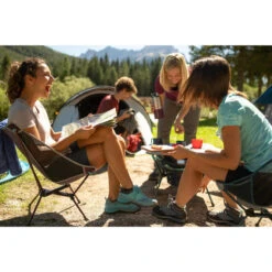 Quechua CHAISE BASSE PLIANTE DE CAMPING MH500 GRIS 16 Quechua CHAISE BASSE PLIANTE DE CAMPING MH500 GRIS -Magasin De Plein Air chaise basse pliante de camping mh500 gris 6