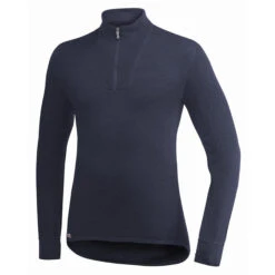 Woolpower Merino Mid Layer Zip Turtleneck 400 - Marine Foncé -Magasin De Plein Air woolpower merino mid layer zip turtleneck 400 marine fonce 4
